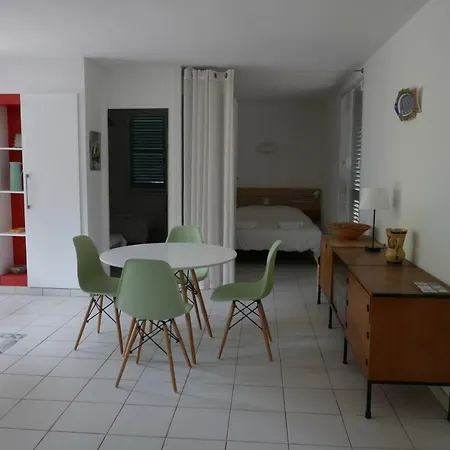 Mon Cabanon Sous Les Pins Vakantiehuis